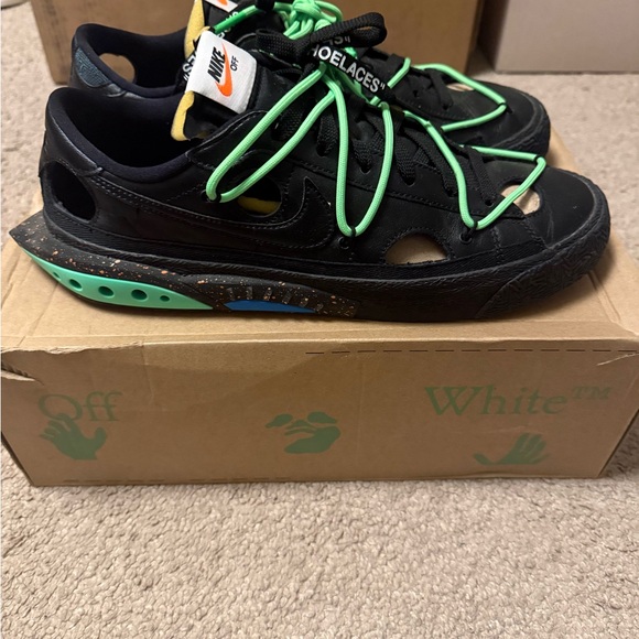 Off-White Nike Blazer Low '77 - Picture 3 of 5